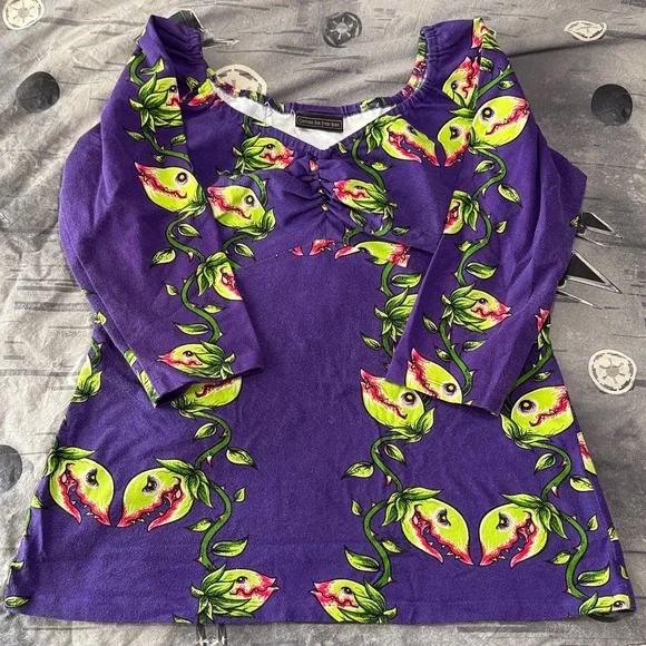 PINUP GIRL CLOTHING PUG KAYLA 3/4 SLEEVE VENUS FLYTRAP TOP SZ XL - Picture 1 of 9